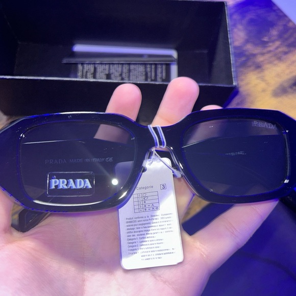 Prada Sunglasses - Picture 2 of 7